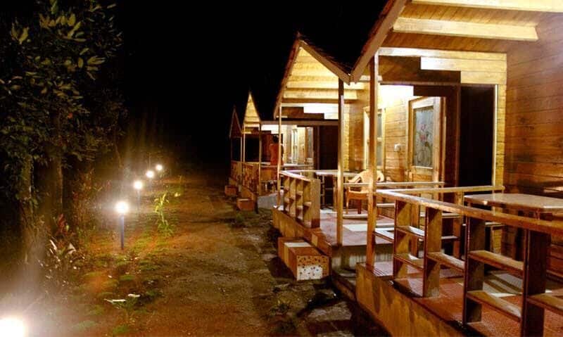 Mist Wooden Cottage, Madikeri 4